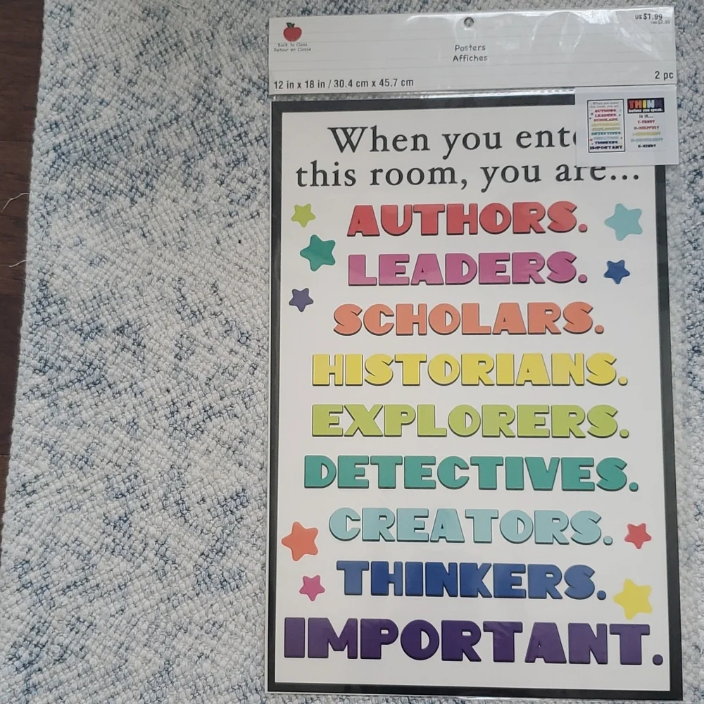 TEACHER'S ACCESSORIES